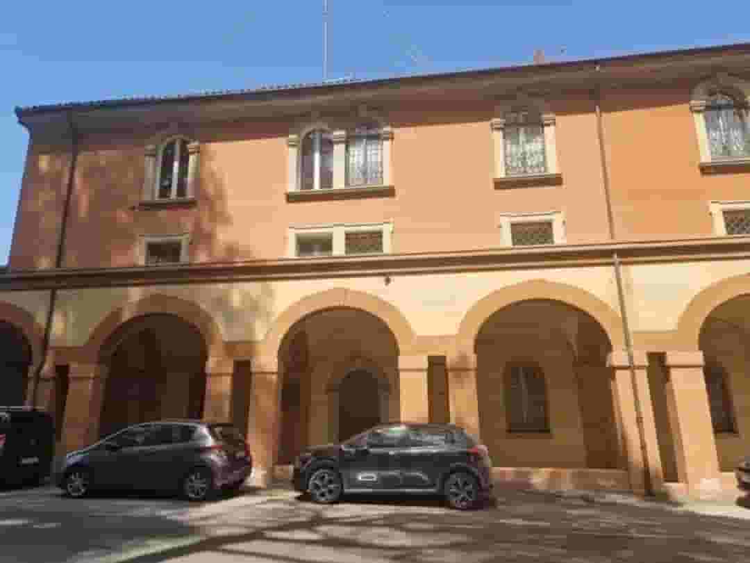 Thumbnail - Affitto stanza doppia in zona semicentrale a Bologna