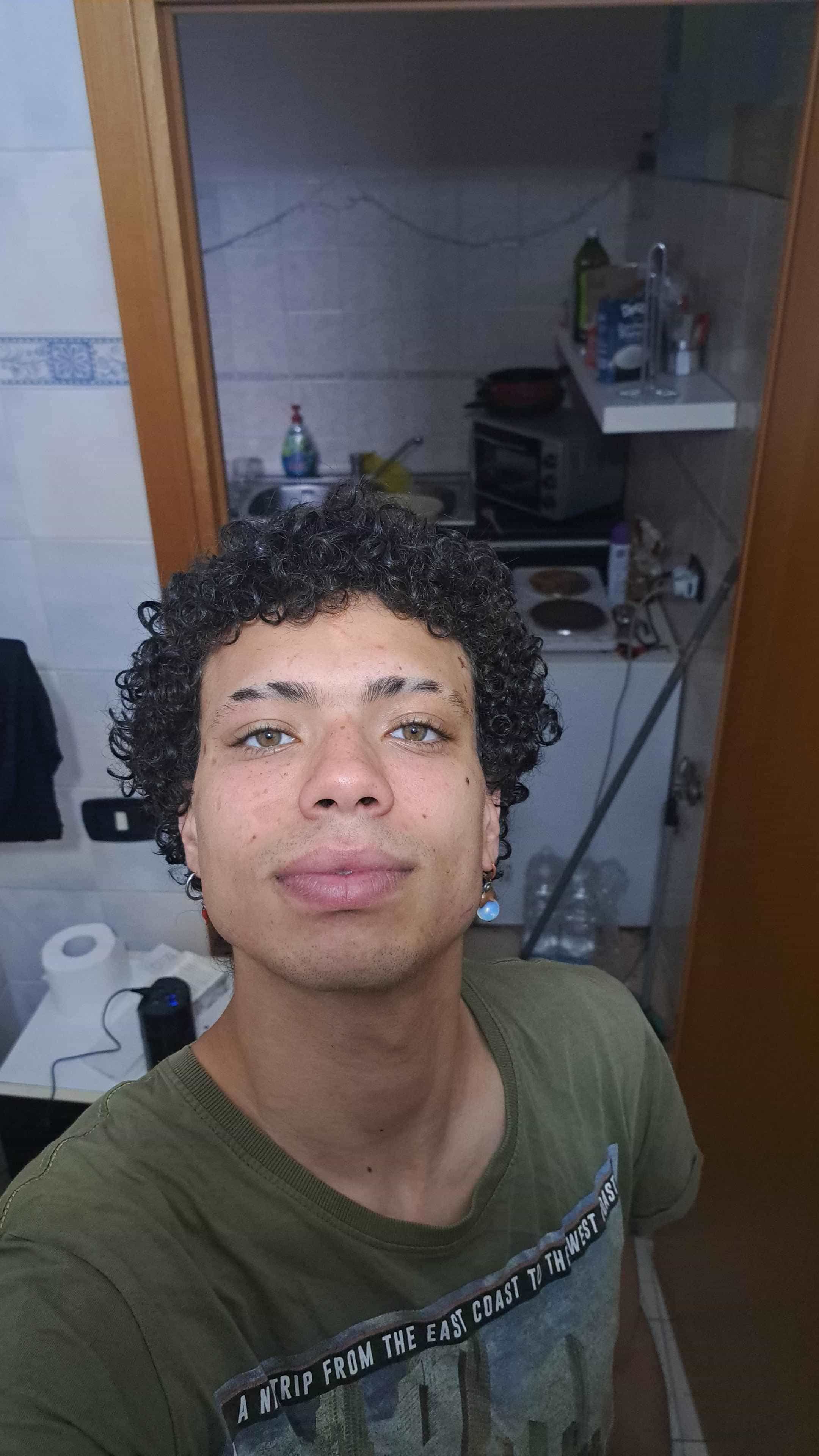 Immagine principale: Cerco stanza a napoli
