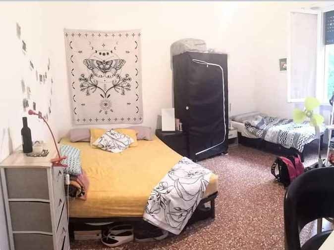 Immagine principale: AFFITTO DUE POSTI LETTO IN DOPPIA A 175€ L'UNO IN SAN DONATO DAL 1 MAGGIO AL 30 NOVEMBRE
